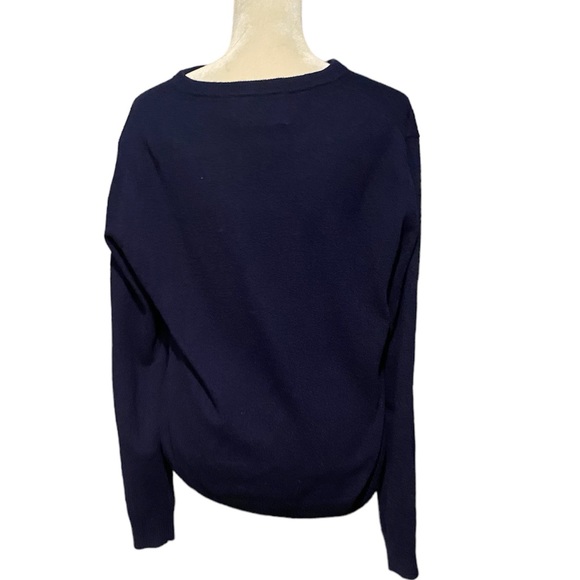 ARAN Extra Fine Lambswool Vneck Sweater Dark Blue Sweater Ireland EUC - Picture 2 of 3